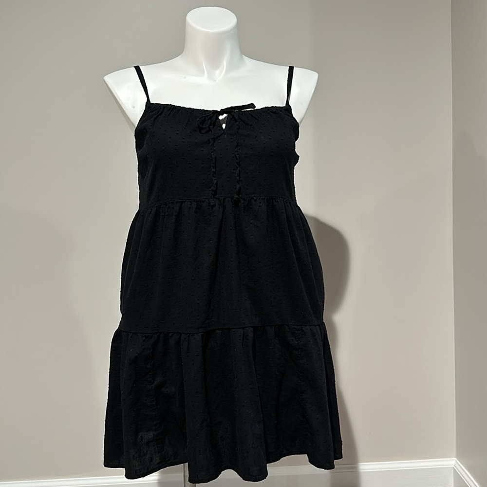 Old Navy Black Swiss‎ Dot Cami tiered Sun Dress size small